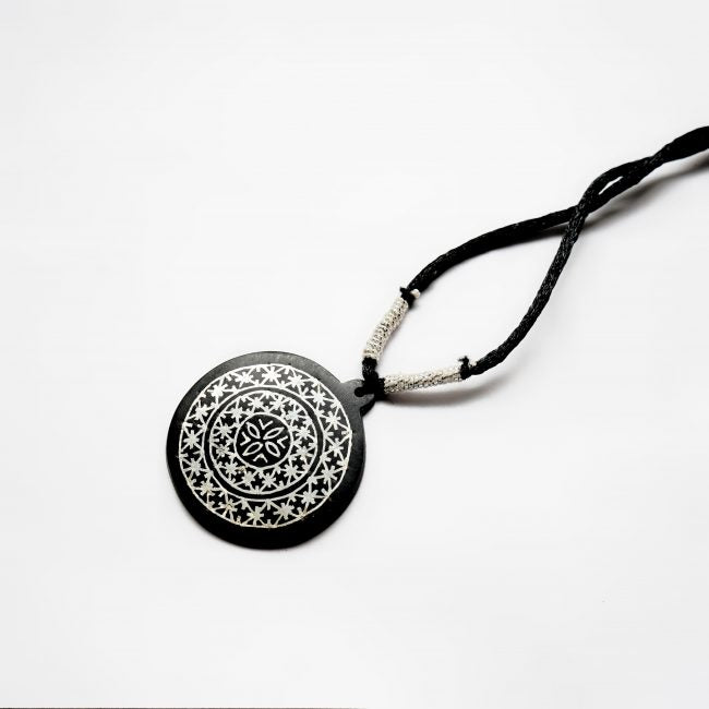 Handcrafted Exquisite Pendant Zinc & Silver