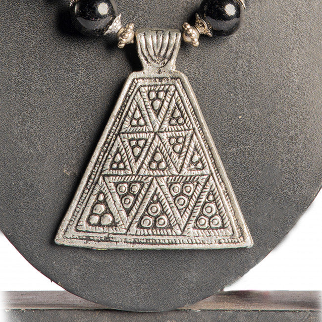 Handcrafted Bead Stone Necklace