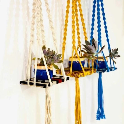 Hanging Macramé Planter with Plank