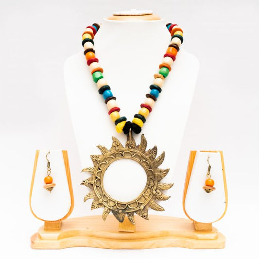 Handcrafted Necklace with Pendant and Earrings